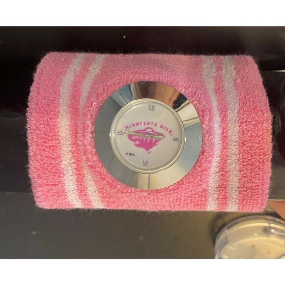 Women's NHL Minnesota Wild Sweatband Watch, NIB - Picture 1 of 3